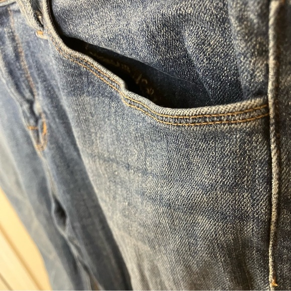 J Brand Betty Jeans in Disclosure Wash Size 31 - Picture 5 of 11